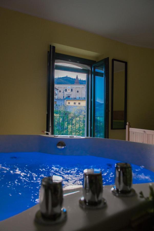 Helvetia Bed & Breakfast Castelmezzano Exterior foto