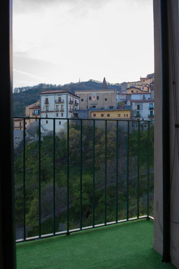 Helvetia Bed & Breakfast Castelmezzano Exterior foto